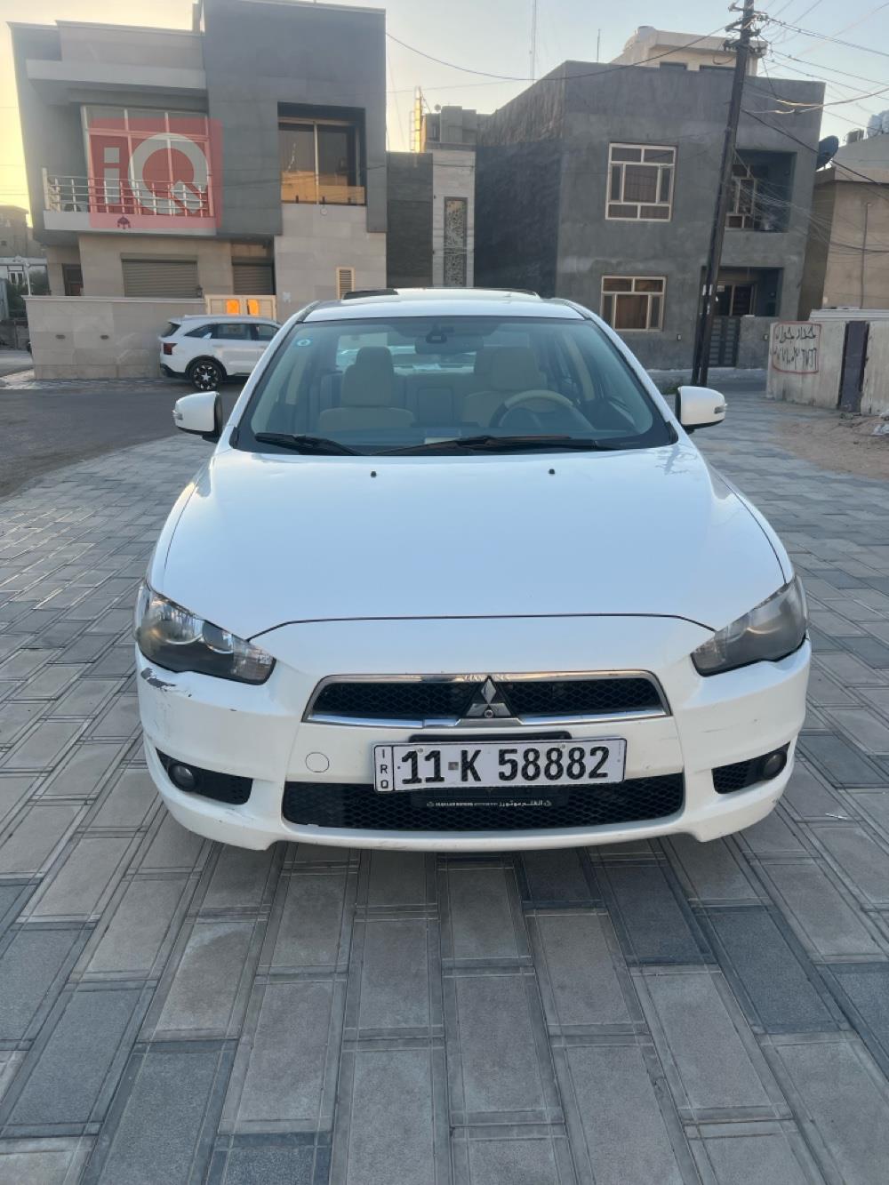 ميتسوبيشي لانسر